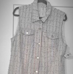 Adore Textured Sleeveless Tunic - Pastel Colors G